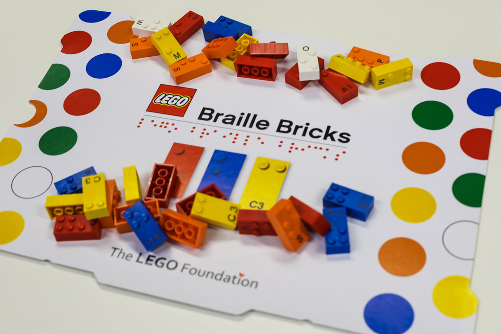 LEGO® Braille Bricks come strumento di inclusione nell’infanzia